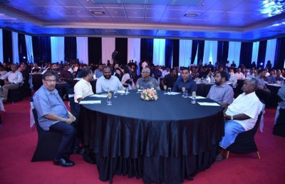 ޓޫރިޒަމްގެ ބޭނުމަށް 11 ރަށަކުން ބިން ދޫކުރަން ނިންމައިފި