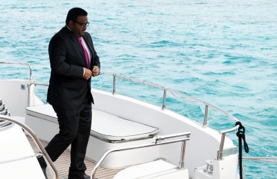 އަދީބަށް ދިން ލުޔާއި މުއައްސަސާތަކުގެ އިހުމާލު!