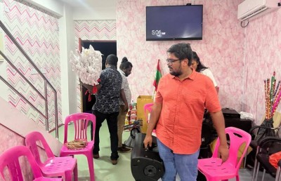 ހަމަނުޖެހުމަށް އާލާތްތައް ނެރުނީ ޕީޕީއެމްގެ އޮފީހުން: ޕޮލިސް