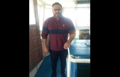 އަދީބު ޓަގަށް އަރާވަޑައިގަތީ ކިހިނެއް؟