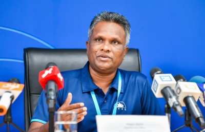 އޮގަސްޓް މަހުން ފެށިގެން ބަހުގައި ކޭޝް ކާޑު ބޭނުންކުރެވޭނެ: އާޒިމް