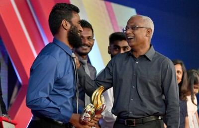 ގައުމީ ޓީމަށް ކުޅެން ތައްޔާރަށް ހުރި ކަމުގެ އިޝާރާތެއް ދަގަނޑޭ ދީފި