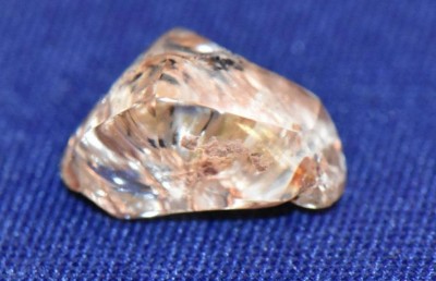 ޖަވާހިރެއް ހޯދާނެ ގޮތުގެ ވީޑިއޯއެއް ބަލަނިކޮށް ޖަވާހިރެއް ފެނިއްޖެ