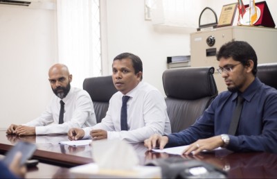 އެޗްޑީއެފްސީން ސުކޫކް ވިއްކަން ނިންމައިފި