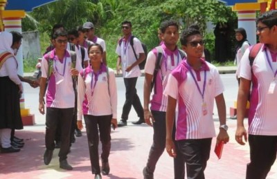 ތަޖުރިބާ ހޯދުމުގެ ދަތުރު ކާމިޔާބު: އައްޑޫ ހައި ސްކޫލް