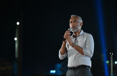 ޕާކިން ޖާގަ އިތުރެއް ނުކުރޭ، މަގުމަތީ ޕާކުކުރުން މަނާކުރީ: މުއިއްޒު