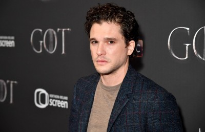 އެންޖެލީނާ ޖޮލީގެ "ދި އެޓާނަލްސް" ގެ ކާސްޓަށް ކިޓް ހެރިންގްޓަން