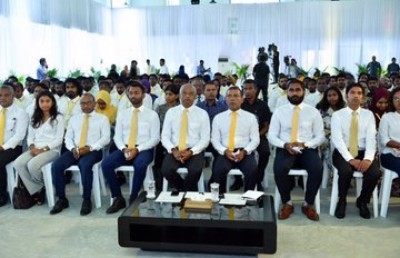 ހައްލަކީ ޒުވާނުން އުމުރަށް ޖަލަށް ލުމެއް ނޫން: ރައީސް