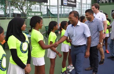 ދިރާގު މޯލްޑިވްސް ޓެނިސް އޯޕަން މުބާރާތް ރައީސް ނަޝީދު އިފްތިތާހުކޮށްދެއްވައިފި