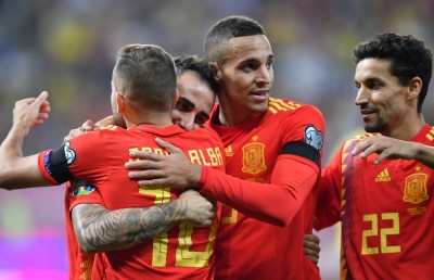 ސްޕެއިނާއި އިޓަލީން މޮޅުވުމުގެ ރެކޯޑް ދަމަހައްޓައިފި