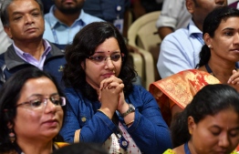 ޖައްވީ އުޅަނދު ހަނދަށް ޖައްސަން އުޅެނިކޮށް ގުޅުން ކެނޑި، އިންޑިއާގެ އުއްމީދު ފެނަށް