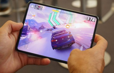 ސެމްސަންގް ގެލަކްސީ ފޯލްޑަށް ވަކި އެޕްލިކޭޝަންތަކެއް އުފައްދަނީ