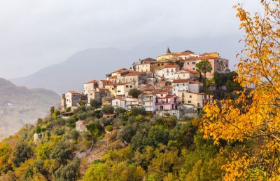 އިޓަލީގެ މޯލިސް އަށް ހިޖުރަކުރާ ނަމަ 27،000 ޑޮލަރު