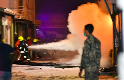 ގަދަ އަޑަކާ އެކު ބޮޑު ހުޅުގަނޑެއް، ސަލާމަތްވާން ލިބުނީ ހިނދުކޮޅެއް