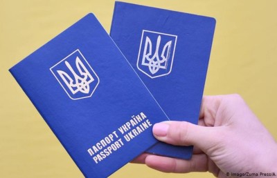 ވޮލީ ޓީމަކަށް ހެދިގެން އުޅުނު ސީރިއާގެ ބަޔަކު ގްރީސް އިން ހައްޔަރުކޮށްފި