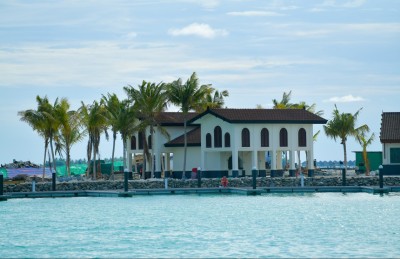 300 މިލިއަން ޑޮލަރުގެ ކްރޮސްރޯޑްސް ހުޅުވައިފި