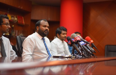 ތޯމަސް ކުކް ބަނގުރޫޓު ވިޔަސް ޓޫރިޒަމަށް އަސަރުކުރިޔަކަ ނުދޭނަން: މިނިސްޓަރު