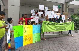 ވެލާނާގޭ ދޮށުގައި ތިމާވެށީގެ ހަޅުތާލު ފަށައިފި