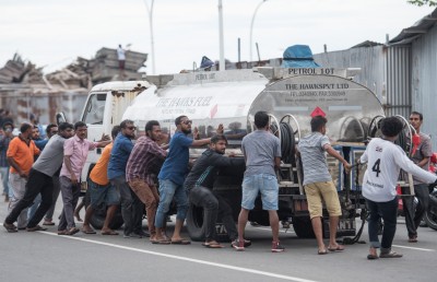 އަލިފާނުގެ ހާދިސާއާ ގުޅިގެން ހޯކްސްގެ ފިއުލް ބައުޒަރުތައް ތިލަފުއްޓަށް ބަދަލުކޮށްފި