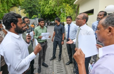 ހެއްކާ ބެހޭ ބިލުގެ ކަންބޮޑުވުން: ނަޝީދު ވިދާޅުވީ މި ވަގުތަށް ހައްލެއް ނެތް ކަމަށް!