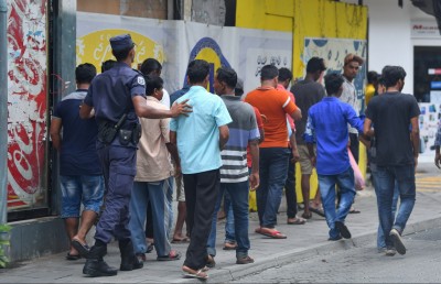 ބިދޭސީން ރަޖިސްޓްރީވާން ނަމްބަރު ދޫކުރުން ގަލޮޅު ދަނޑުގައި ބާއްވަނީ