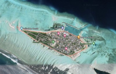 ފެންފުށީގައި މޫދަށް އެރި އުޅުނު ދެ ޒުވާނަކު ހާލު ސީރިއަސްވެ ފަރުވާ ދޭން ފަށައިފި