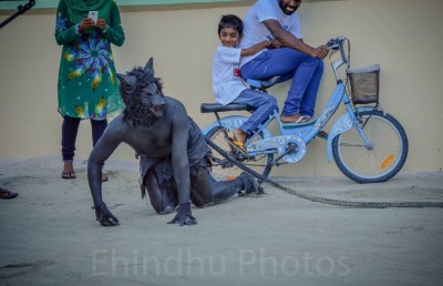 މާފަރުގައި ނަމުރު ކުޅުން: ވަރަށް ތަފާތު ކުޅިވަރެއް!