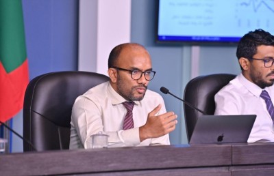 ބަޖެޓް ސަޕޯޓަށް ބޭރުގެ އެހީ ލިބުން ދަތި: އަމީރު