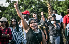 ދިވެހި ސަރުކާރާ ދެކޮޅަށް ލަންކާގެ މީހުން ކުރަން އުޅުނު މުޒާހަރާ ހުއްޓުވައިފި