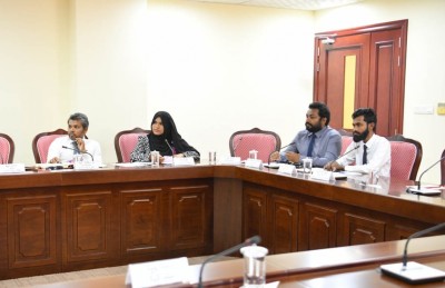 މަސްދަރު ހާމަނުކޮށްފިއްޔާ ނޫސްވެރިން ޖަލަށް!