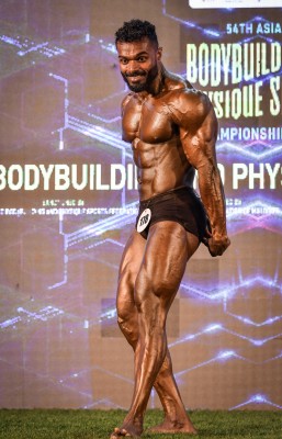 ނުރަނގަޅު އާދަތައް ހަށިގަނޑާ ދުރުކޮށް ހިމްޔާން ދެއްކީ ގަދަ ހިތްވަރެއް