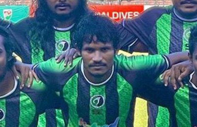 ބޮކުރީގެ ހެޓްރިކާ އެކު ޖޭޖޭ މޮޅުވެއްޖެ، ބުރު ސެމީއާ ގާތަށް