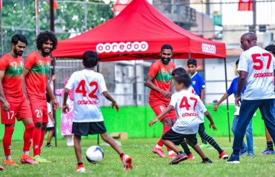 ވޯލްޑްކަޕްގެ ސެމީ ފައިނަލް މެޗު ބަލަން ދެވޭ އުރީދޫގެ ލަކީޑްރޯއެއް ފަށައިފި