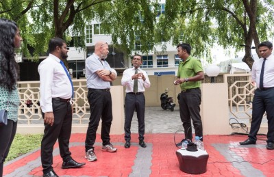 މަދިރި މަދުކުރާ ޒަމާނީ ސާމާނު ސޮނެވާފުށިން މަޖިލީހަށް ހަދިޔާކޮށްފި