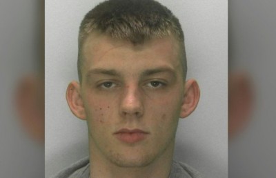 އެމެރިކާގެ ޗުއިންގަމް ވަގަށް ނަސޭހަތް ދީފައި ޖަލު ހުކުމް ބާތިލްކޮށްފި