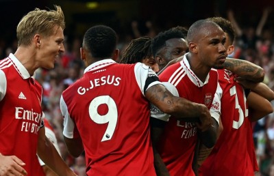 ފުލަމް ބަލިކޮށް އާސެނަލްގެ މޮޅުވުމުގެ ސިލްސިލާ ކުރިއަށް