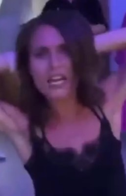 ޕާޓީކުރާ ވީޑިއޯ ލީކުވުމުން ފިންލެންޑުގެ ބޮޑުވަޒީރު ޑްރަގަށް ޓެސްޓުކޮށްފި