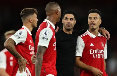 އާސެނަލްގެ އިމްތިހާނު މިރޭ މެންޗެސްޓާ ޔުނައިޓެޑާ ދެކޮޅަށް