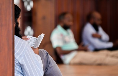 އަޒްހީލްގެ އާ ތަޖުރިބާގެ އަލީގައި ތިން ބައިވެެރިއަކު ގުރުއާން ހިތުދަސްކޮށްފި