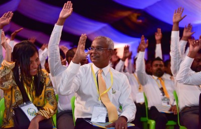 ޕީޕީއެމުން ދައްކަން ބޭނުން ނުވާ ވާހަކަ: ޔާމީން ނެތިއްޔާ ދެން ކާކު؟
