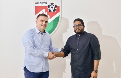 ކުރީގެ ކޯޗަށް ހަ ލައްކައެއްހާ ރުފިޔާ ދޭން ފީފާއިން އެފްއޭއެމަށް އަންގައިފި