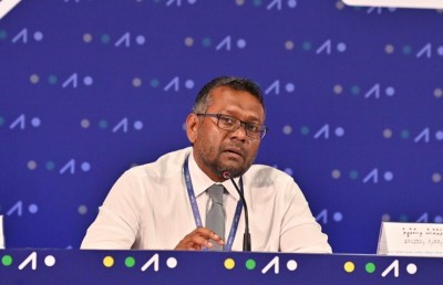 އިގްތިސާދީ މަސައްކަތުގައި އަންހެނުންގެ ހާލަތު ދަށް: ފައްޔާޒް