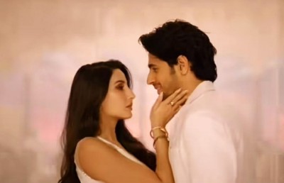 "މަނިކެ މަގޭ ހިތޭ"ގެ ހިންދީ ވާޝަންގައި ސިދާތާއި ނޯރާ