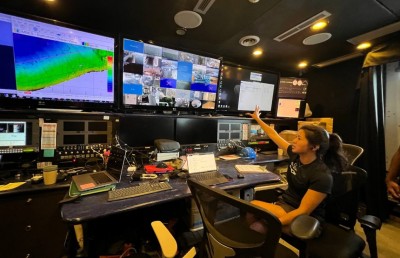 ތާރީހީ މަސައްކަތެއް، ތާރީހީ ބޯޓެއްގައި