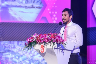 މަހާތީރު އިޚްތިޔާރުކުރީ ތަރައްގީ ގެނައިމާ، ހަމަ އެގޮތަށް ދިވެހީން ދެންވެސް ބޭނުންވަނީ ރައީސް ޔާމީން: ފަލާހު