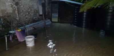 އައްޑު އާއި ތިނަދުއަށް ބޯކޮށް ވާރޭ ވެހި ބައެއް ގެތަކަށް ފެން ވަދެއްޖެ