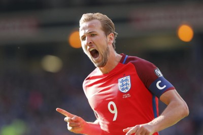 އިނގިރޭސި ޓީމުގެ ކެޕްޓަނަކަށް ހެރީ ކޭން