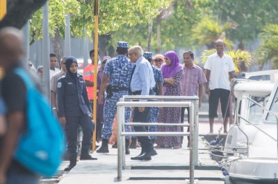 ރައީސް މައުމޫނަށް މިއަދުވެސް ޝަރީއަތަށް ހާޒިރެއް ނުވެވުނު