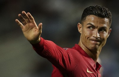 ރިޓަޔާކުރުމުގެ ވިސްނުމެއް ނެތް: ރޮނާލްޑޯ