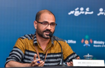 ދިވެހިން ބަހެއް ނޭހި!